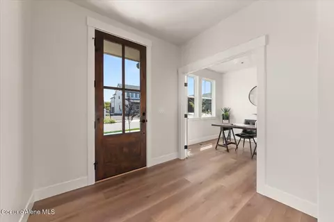 Entry Way - 3509 Blaze Lp, Post Falls, ID 83854 photo 2 of 12