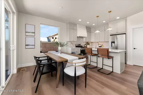 Dining - 3509 Blaze Lp, Post Falls, ID 83854 photo 1 of 8