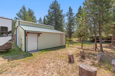 Exterior - 10240 E Howard Rd, Athol, ID 83801 photo 5 of 31