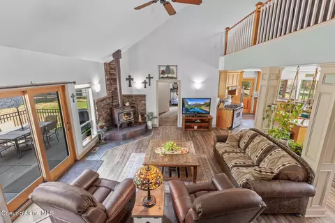 Living - 10240 E Howard Rd, Athol, ID 83801 photo 8 of 8