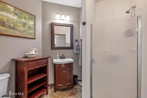 Bath - 10240 E Howard Rd, Athol, ID 83801 photo 5 of 5