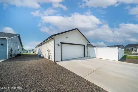 Exterior - 5150 E Antares Ln, Post Falls, ID 83854 photo 10 of 11