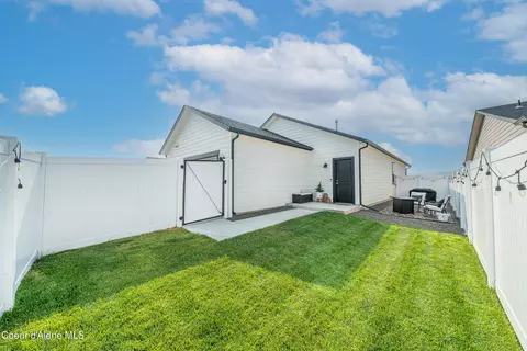 Exterior - 5150 E Antares Ln, Post Falls, ID 83854 photo 8 of 11