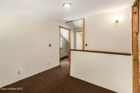 Entry Way - 245 E Wrenco Rd, Sandpoint, ID 83864 photo 8 of 9