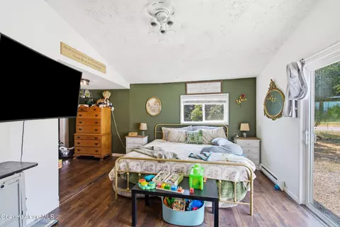Bedroom - 1815 N Corbin Rd, Post Falls, ID 83854 photo 2 of 5