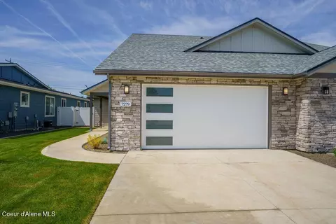 7279 N Grafton St, Coeur D'alene, ID 83815