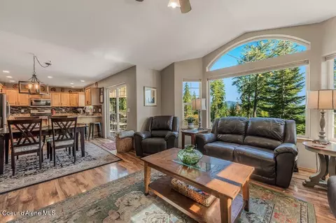 Living - 11413 N Summit Loop, Hauser, ID 83854 photo 5 of 6