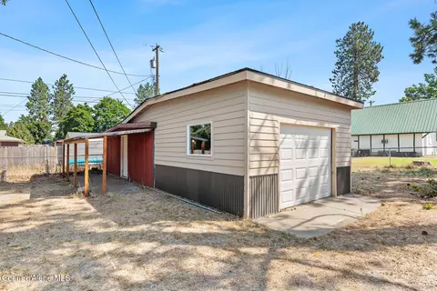 Exterior - 407 E 9th Ave, Post Falls, ID 83854 photo 4 of 6