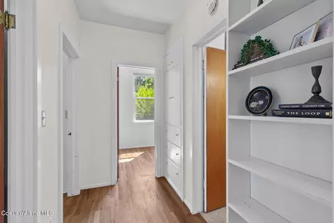 Entry Way - 407 E 9th Ave, Post Falls, ID 83854 photo 1 of 1