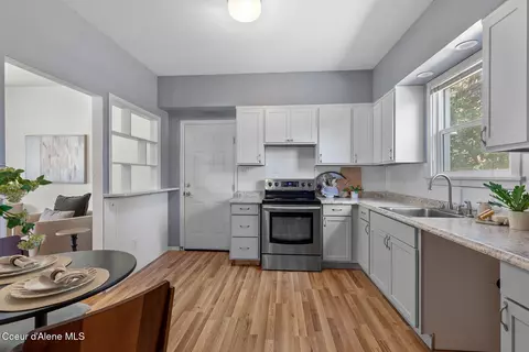 Kitchen - 407 E 9th Ave, Post Falls, ID 83854 photo 3 of 3