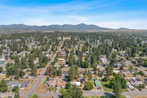 View/Area - 407 E 9th Ave, Post Falls, ID 83854 photo 3 of 8