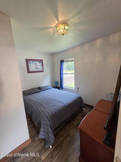 Bedroom - 741 Nine Mile Rd, Wallace, ID 83873 photo 2 of 4