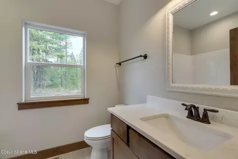 Bath - L1b8 N Eclipse Road, Rathdrum, ID 83858 photo 2 of 3