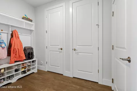 Entry Way - 3151 N Cassiopeia St, Post Falls, ID 83854 photo 8 of 8