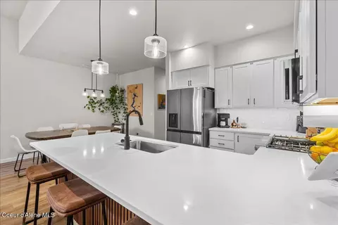 Kitchen - 930 E Railroad Ave, Post Falls, ID 83854 photo 4 of 4