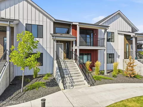 Exterior - 930 E Railroad Ave, Post Falls, ID 83854 photo 2 of 4