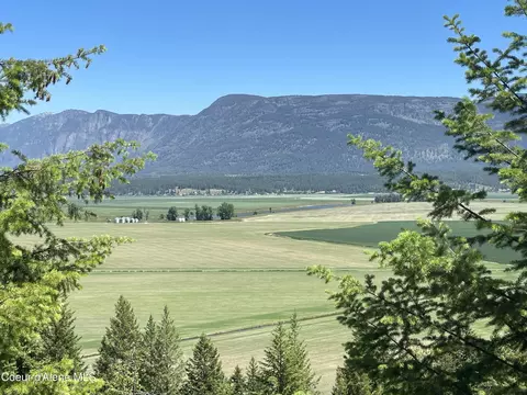18432 W Side Rd, Bonners Ferry, ID 83805