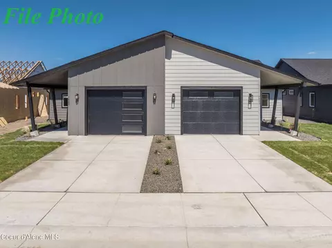 7701 N Mocha Lp Lp, Coeur D'alene, ID 83815