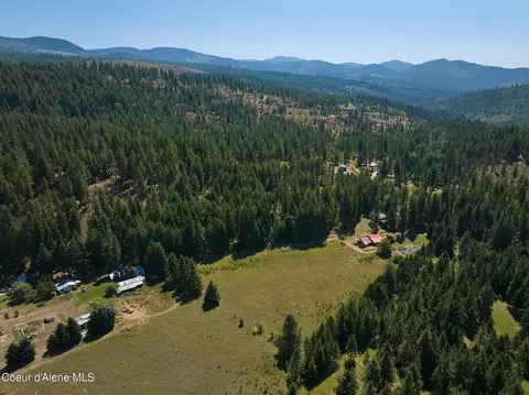 Other - 932 Green Pasture Rd, Naples, ID 83847 photo 2 of 24