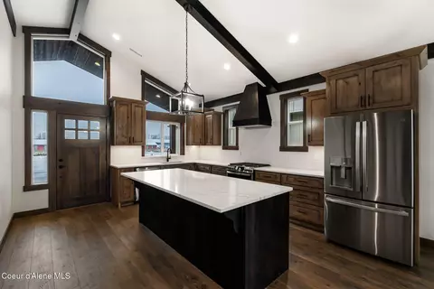Kitchen - 105 Backtrack Rd, Sandpoint, ID 83864 photo 1 of 3
