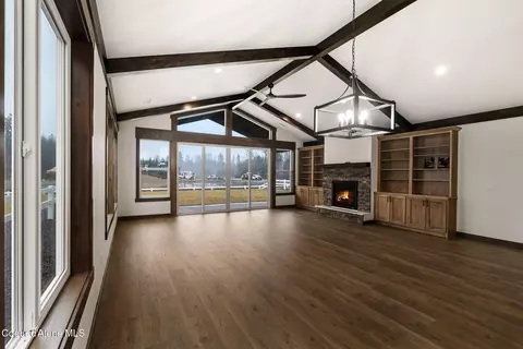 Living - 105 Backtrack Rd, Sandpoint, ID 83864 photo 2 of 5
