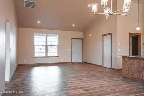 Living - 4500 E Davin Dr, Post Falls, ID 83854 photo 2 of 4