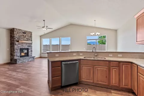 4478 E Davin Dr, Post Falls, ID 83854 photo 5