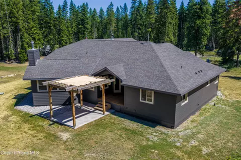 Exterior - 10570 E Far Cry Rd, Athol, ID 83801 photo 19 of 25