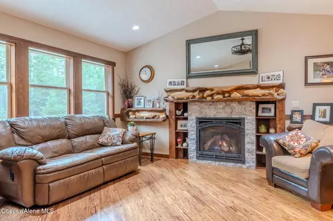 Living - 10570 E Far Cry Rd, Athol, ID 83801 photo 2 of 2