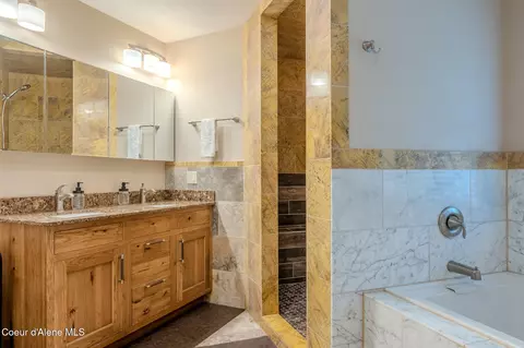 Bath - 10570 E Far Cry Rd, Athol, ID 83801 photo 1 of 10
