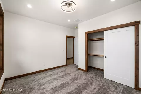 Bedroom - 127 Backtrack Rd, Sandpoint, ID 83864 photo 4 of 6
