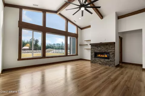 Living - 127 Backtrack Rd, Sandpoint, ID 83864 photo 5 of 5