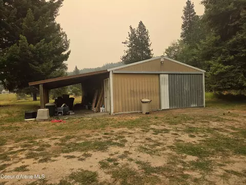 917 Mountain Meadows Rd, Naples, ID 83847 photo 7