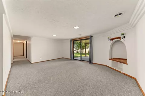 Living - 1768 N Havichur Loop, Post Falls, ID 83854 photo 5 of 5