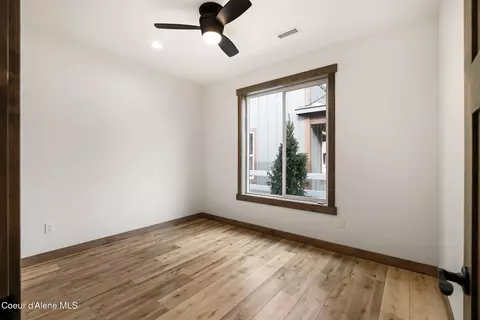 Bedroom - 147 Backtrack Rd, Sandpoint, ID 83864 photo 4 of 7