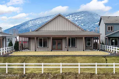 Exterior - 147 Backtrack Rd, Sandpoint, ID 83864 photo 2 of 9