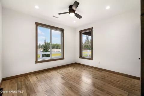 Bedroom - 147 Backtrack Rd, Sandpoint, ID 83864 photo 6 of 7