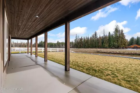 Exterior - 147 Backtrack Rd, Sandpoint, ID 83864 photo 6 of 9