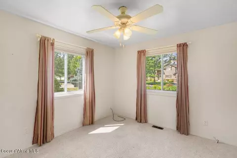 Bedroom - 4970 E Shoreline Dr, Post Falls, ID 83854 photo 3 of 4