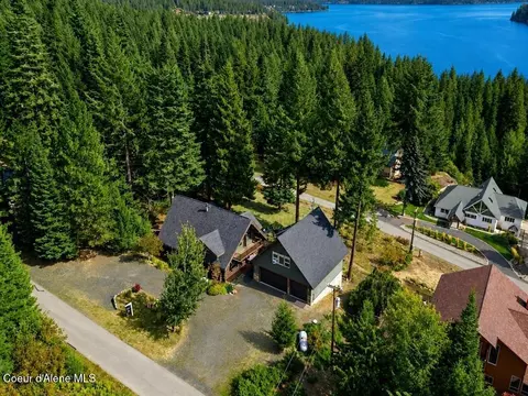 21651 S Lakeview Dr, Worley, ID 83876