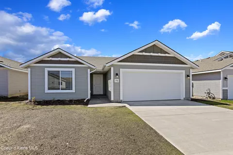 5901 W Pelican Loop, Rathdrum, ID 83858