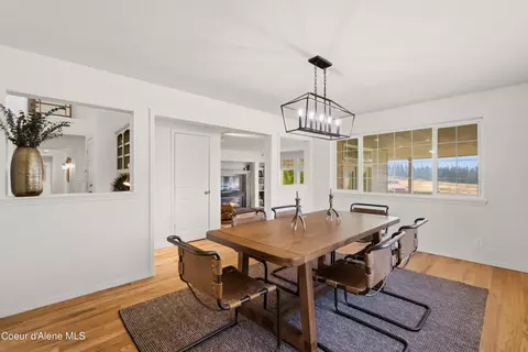 Dining - 5033 E Dodd Rd, Hayden, ID 83835 photo 7 of 7