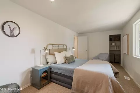 Bedroom - 5033 E Dodd Rd, Hayden, ID 83835 photo 4 of 7
