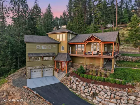 2212 S Silver Beach Rd, Coeur D'alene, ID 83814