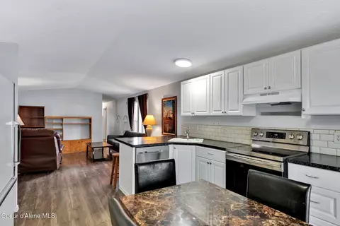 74 E Walrose Loop, Hayden, ID 83835 photo 11