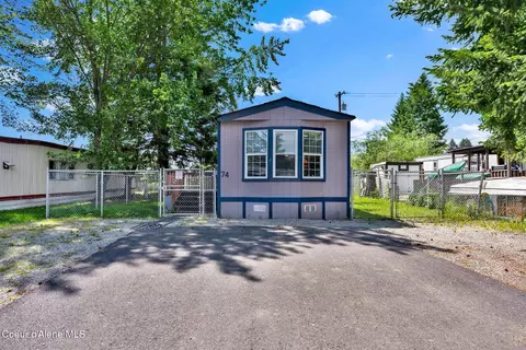 74 E Walrose Loop, Hayden, ID 83835 photo 2