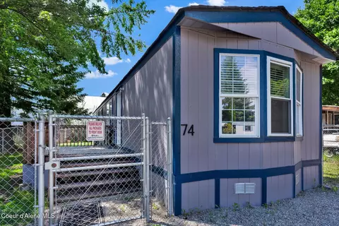 74 E Walrose Loop, Hayden, ID 83835 photo 3