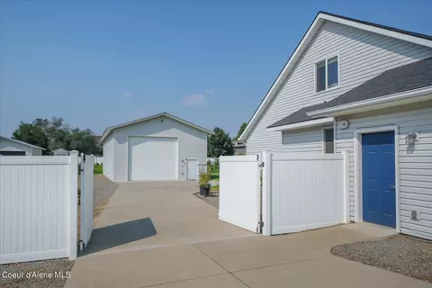 Exterior - 2644 W Falling Star Loop, Post Falls, ID 83854 photo 19 of 22