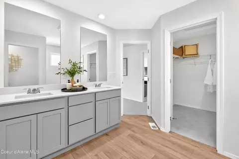Entry Way - 9214 N Spokane St, Post Falls, ID 83854 photo 3 of 3
