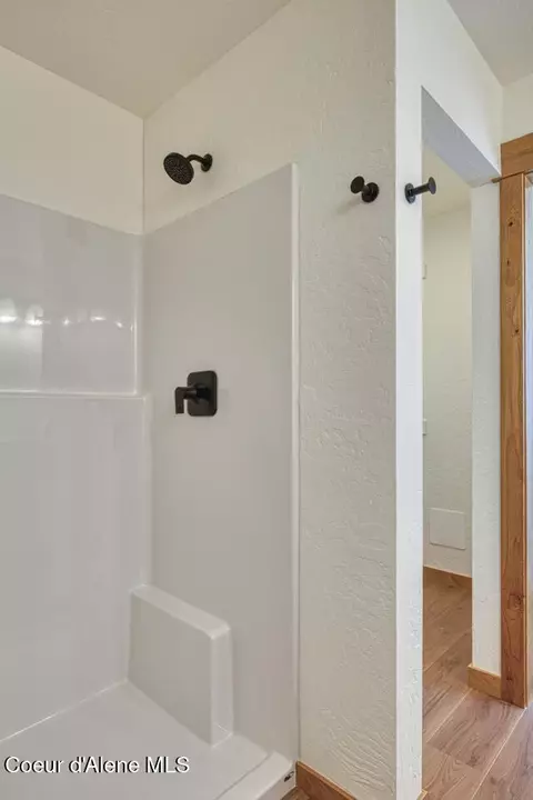 Bath - 3606 N Blaze Loop, Post Falls, ID 83854 photo 3 of 4
